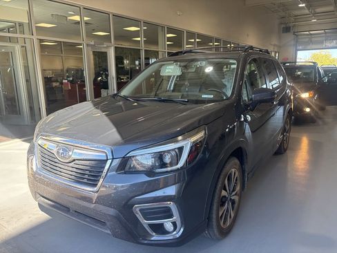 Used 2021 Subaru Forester Limited image 1