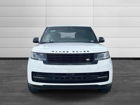 Certified 2025 Land Rover Range Rover SE AWD/4WD image 8