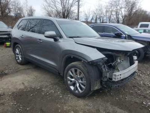 Used 2025 Toyota Grand Highlander AWD image 1