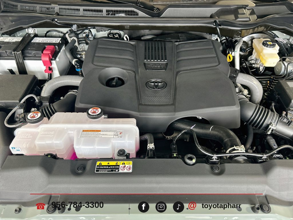New 2026 Toyota Tundra SR5 w/ TRD Off-Road Premium Package AWD/4WD image 28
