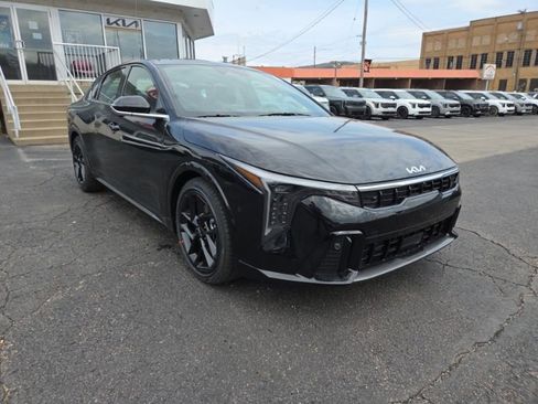New 2026 Kia K4 GT-Line Turbo FWD image 2