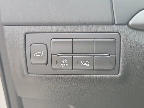 Used 2023 MAZDA CX-9 Touring image 25