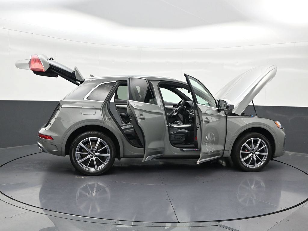 Used 2021 Audi SQ5 Premium Plus w/ Premium Plus Package AWD/4WD image 31