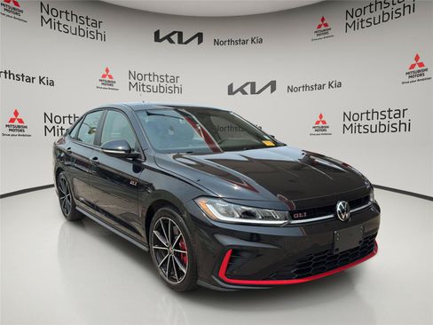Used 2025 Volkswagen Jetta GLI Autobahn FWD image 8