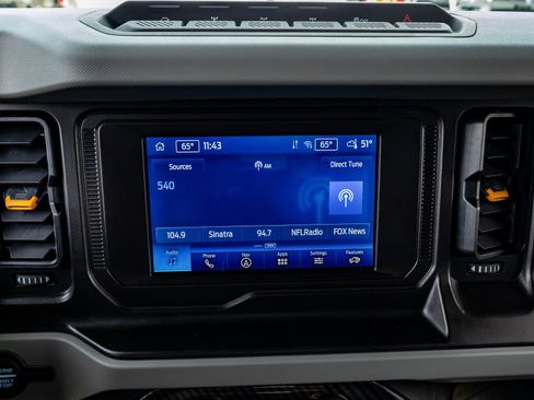 Used 2022 Ford Bronco Badlands w/ Sasquatch Package image 22