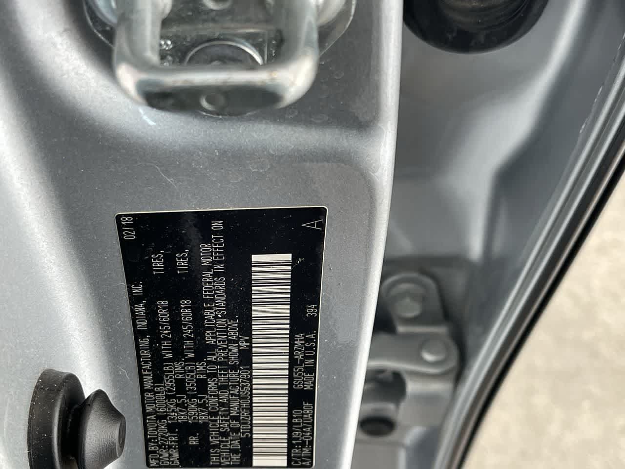 Used 2018 Toyota Highlander XLE AWD/4WD image 29