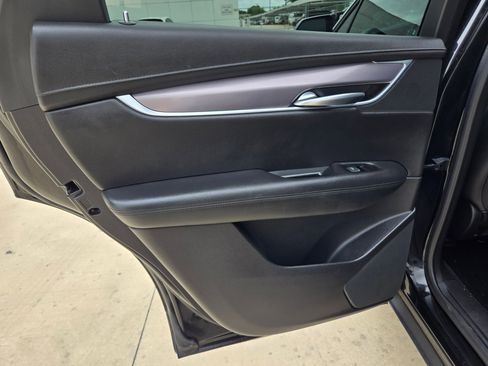 Certified 2019 Cadillac XT5 Luxury FWD image 22