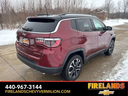 Used 2022 Jeep Compass Limited image 10