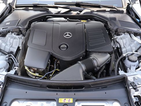 Certified 2024 Mercedes-Benz CLE 300 4MATIC Coupe image 35