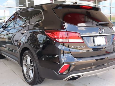 Used 2018 Hyundai Santa Fe Limited AWD/4WD image 6