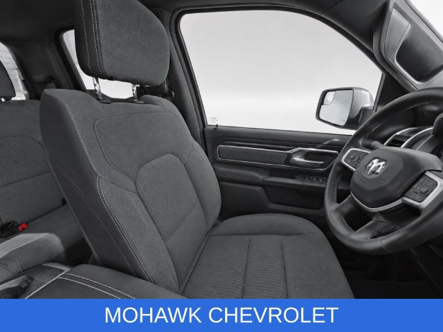 Used 2022 RAM 1500 Big Horn AWD/4WD image 13
