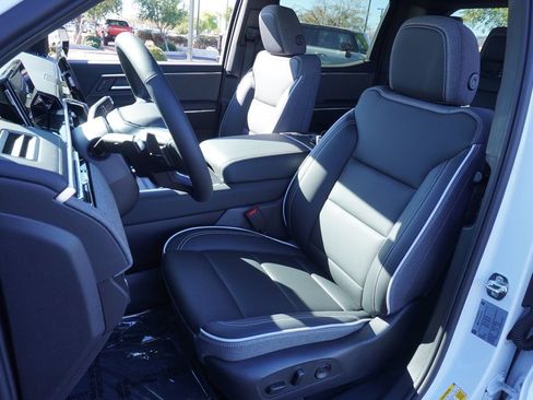 New 2026 GMC Sierra EV Elevation image 13