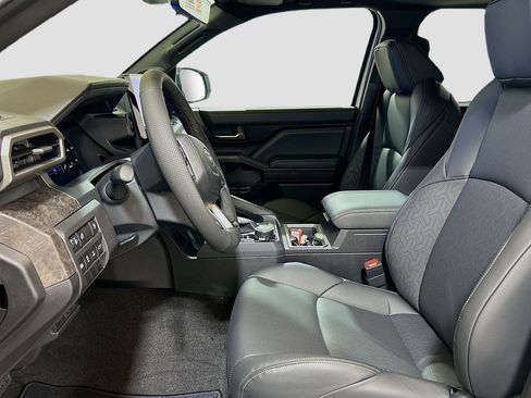 New 2026 Toyota Tacoma Limited AWD/4WD image 20