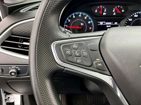 Used 2025 Chevrolet Malibu LT image 18