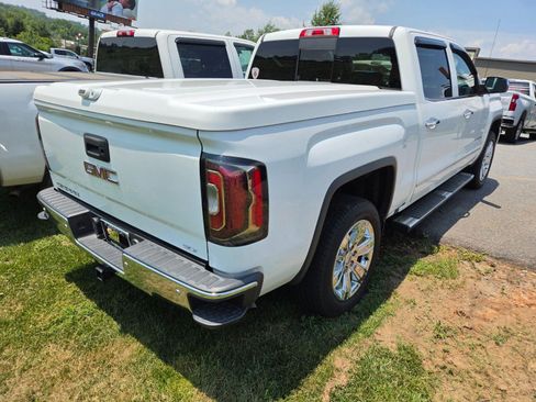 Used 2018 GMC Sierra 1500 SLT AWD/4WD image 7