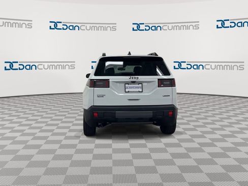 New 2026 Jeep Cherokee Laredo AWD/4WD image 7