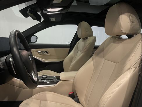 Used 2023 BMW 330i xDrive Sedan w/ Convenience Package image 15