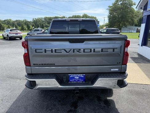 Used 2021 Chevrolet Silverado 1500 LT w/ Convenience Package II AWD/4WD image 8