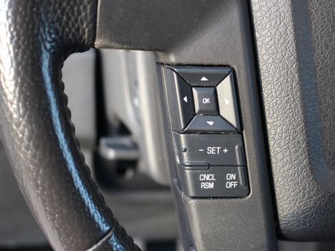 Used 2014 Ford F150 XLT w/ Equipment Group 302A Luxury image 19