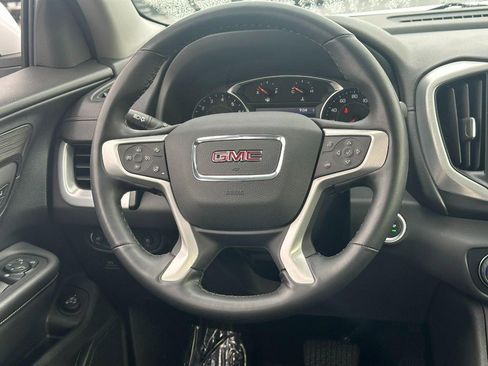 Used 2023 GMC Terrain SLT image 13