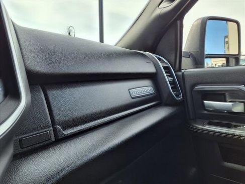 Used 2024 RAM 2500 Big Horn w/ Bed Utility Group image 20