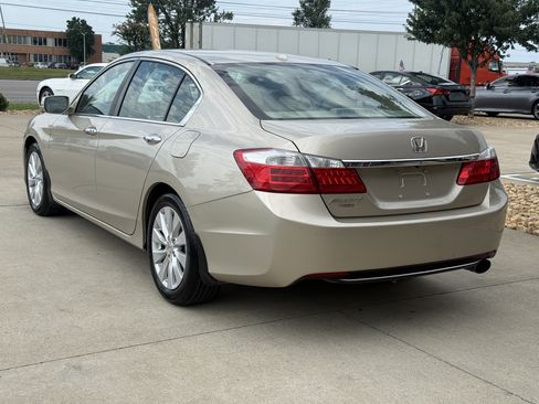 Used 2015 Honda Accord EX-L image 5