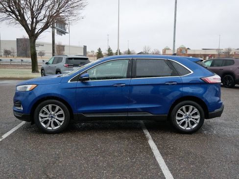 Used 2022 Ford Edge Titanium w/ Equipment Group 301A AWD/4WD image 6