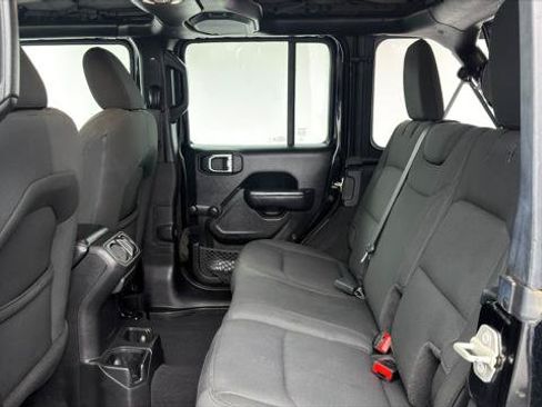 Used 2023 Jeep Wrangler Unlimited Sport AWD/4WD image 16