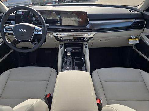 New 2025 Kia Telluride S image 15