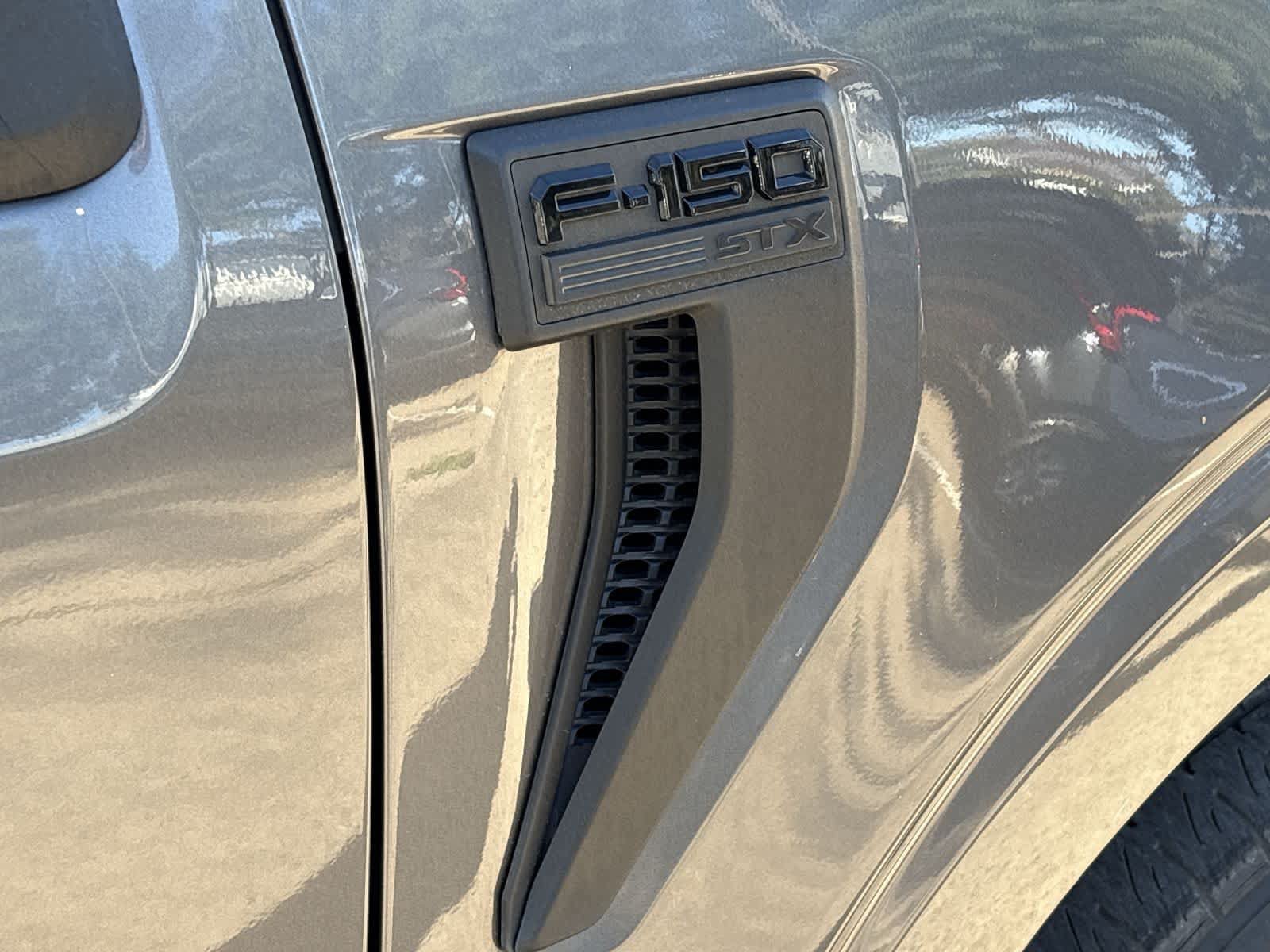 Used 2023 Ford F150 XL w/ STX Appearance Package RWD image 9
