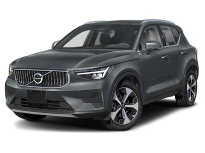 Used 2024 Volvo XC40 B5 Plus w/ Protection Package Premier
