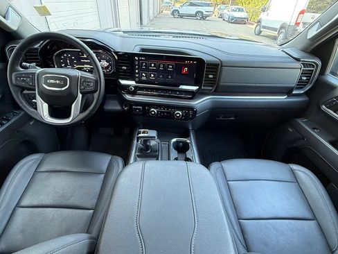 Used 2024 GMC Sierra 1500 SLT w/ SLT Premium Plus Package AWD/4WD image 29