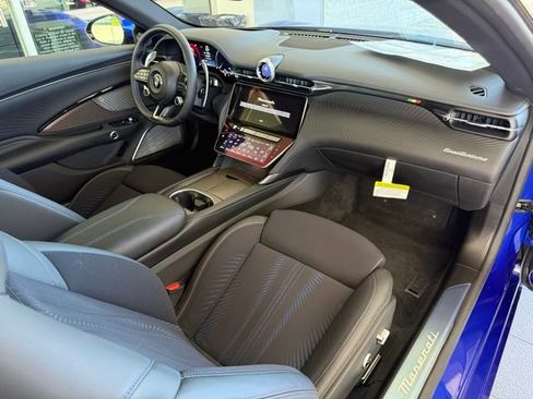 New 2025 Maserati GranTurismo Folgore image 14