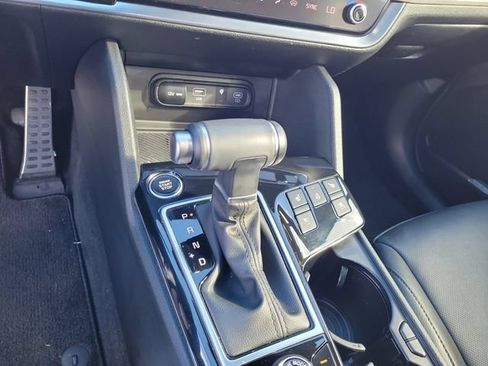 Used 2025 Kia Sportage X-Pro Prestige AWD/4WD image 36