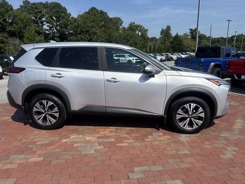 Used 2023 Nissan Rogue SV FWD image 37
