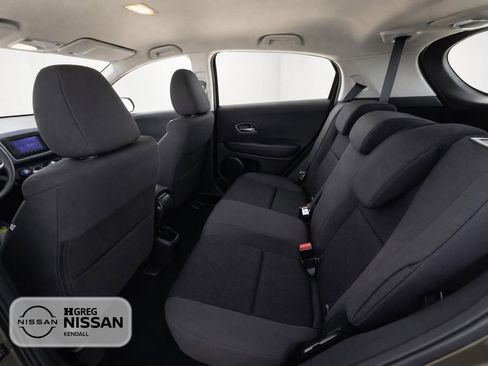 Used 2022 Honda HR-V LX image 12