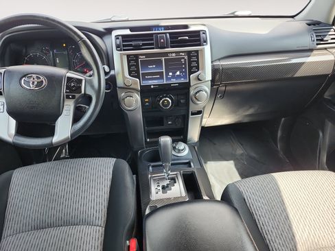 Used 2022 Toyota 4Runner SR5 AWD/4WD image 12