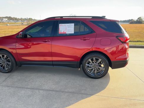 Used 2022 Chevrolet Equinox RS image 6