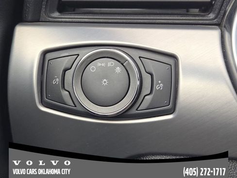 Used 2022 Ford Mustang Premium image 20