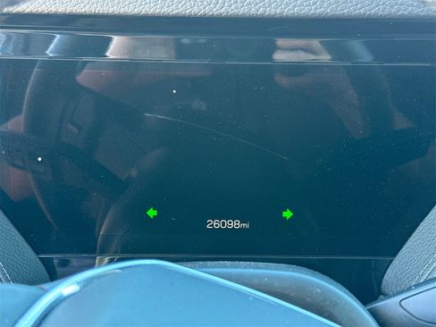 Used 2025 GMC Yukon Denali image 25