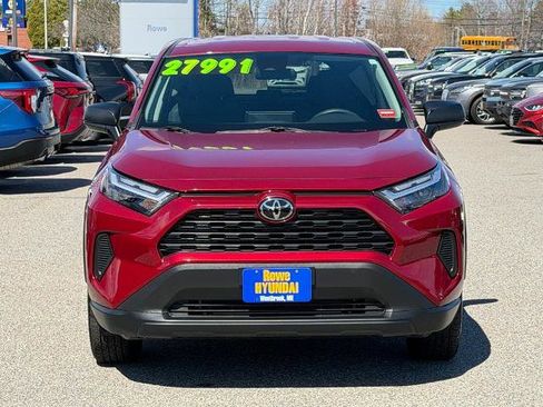 Used 2023 Toyota RAV4 LE AWD/4WD image 2