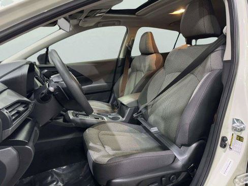 Used 2024 Subaru Crosstrek 2.0i Premium AWD/4WD image 19