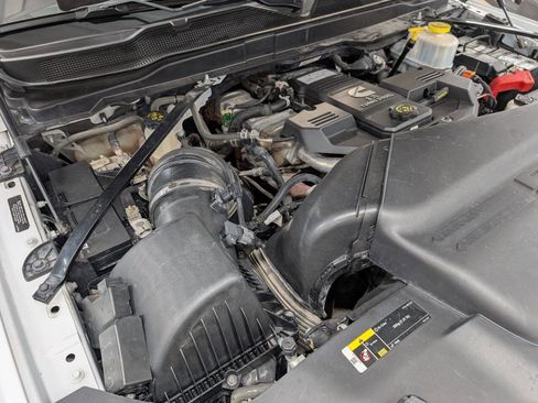 Used 2022 RAM 5500 Tradesman image 39