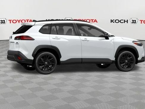 New 2026 Toyota Corolla Cross XSE image 12