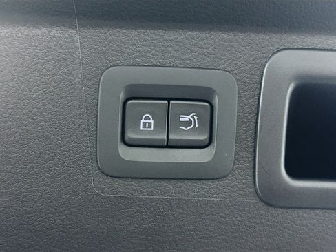 Used 2026 MAZDA CX-50 AWD 2.5 S w/ Premium Package image 32