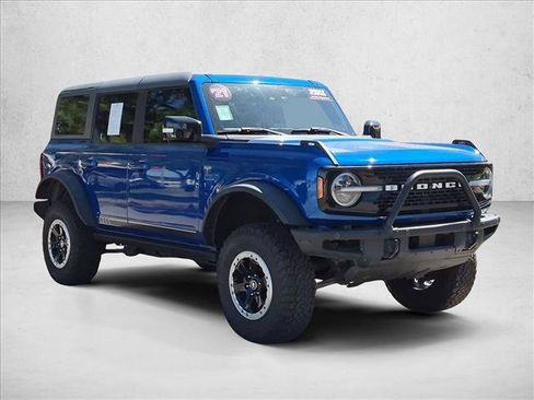 Used 2021 Ford Bronco First Edition AWD/4WD image 3