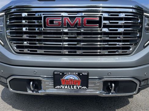 New 2025 GMC Sierra 1500 Denali image 32