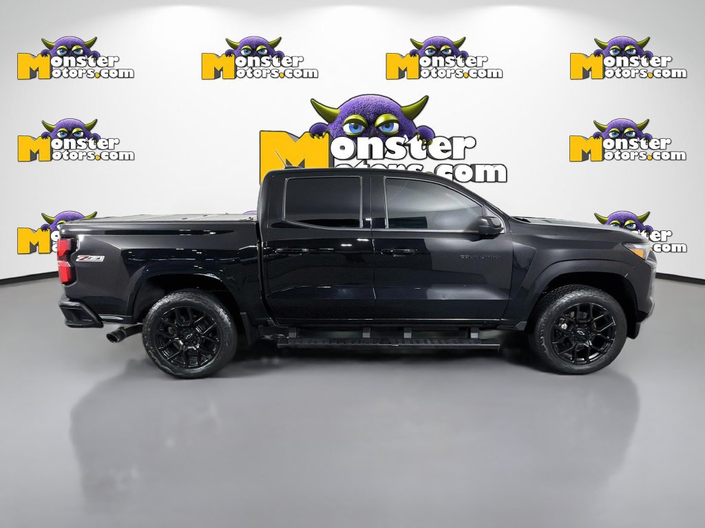 Used 2024 Chevrolet Colorado Z71 w/ LPO, Dark Essentials Package AWD/4WD image 4