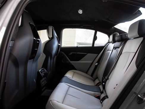 New 2026 BMW M5 w/ Carbon Package image 28