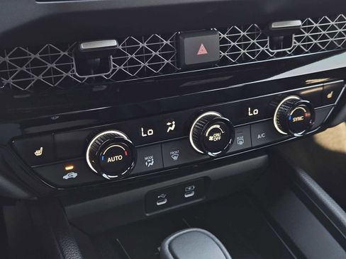 Used 2025 Honda Accord Sport image 19